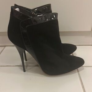 Alexander McQueen Black Heeled Ankle Boots worn once